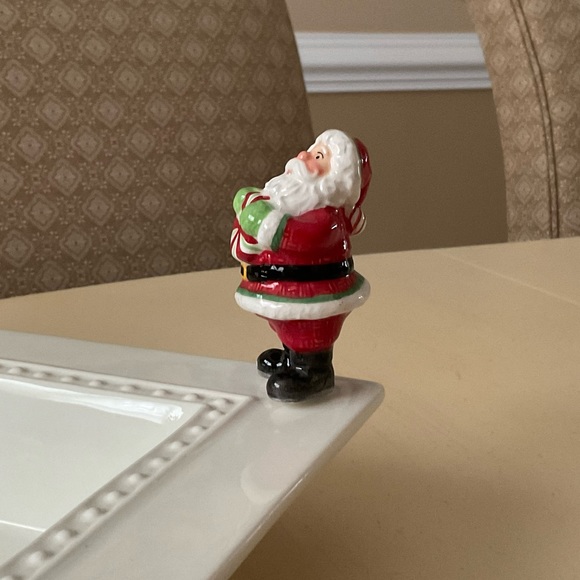 Christmas Santa With Peppermint Platter Decoration - Your Choice 🎅 - Picture 16 of 16